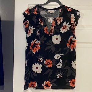 Short sleeve floral shirt